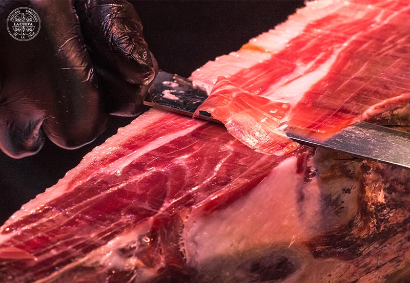 Jamones Carnicería La Cueva